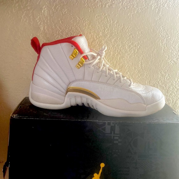Jordan 12 Fiba